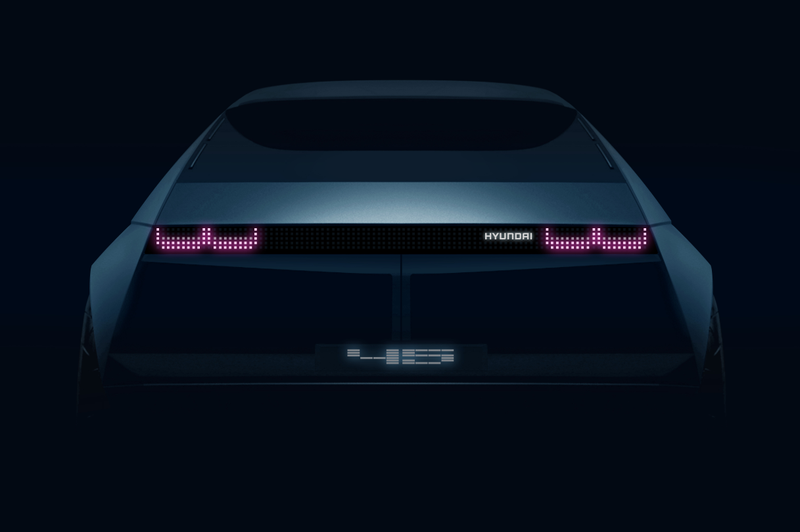 Illustration for article titled The Hyundai『45』Concept Reveals New Design Direction: 'Stuff From Blade Runner'